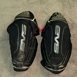EVS Travis Pastrana 199 knee pads for motocross size L/XL